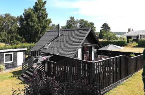 Karrebksminde House | Holiday Home near Swimming Pier