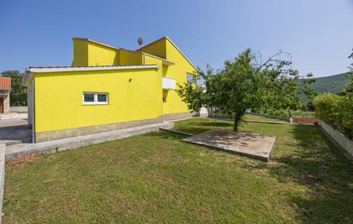 Primorski Dolac Villa | Holiday home Neda by Villas Guide