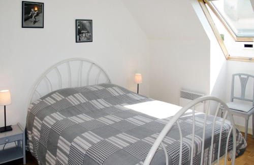 Anneville-sur-Mer House | Holiday Home Neptune by Interhome