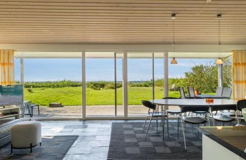 Skødshoved Strand House | Holiday Home Nilson - 50m from the sea by Interhome