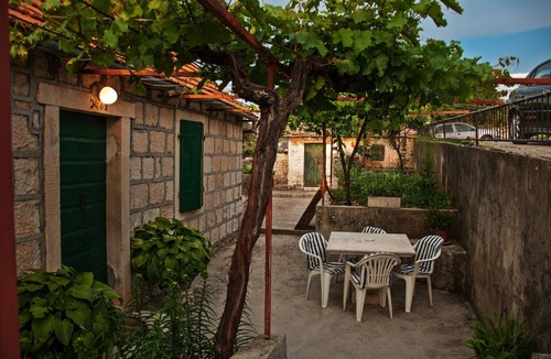 Skrip Boat Rental | Holiday Home Noa - Holiday home with Garden Terrace (ST)