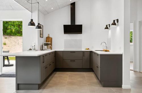 Skødshoved Strand House | Holiday Home Norna - 350m from the sea by Interhome
