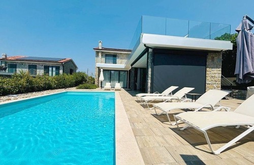 Jakisnica Villa | Holiday Home Oblica