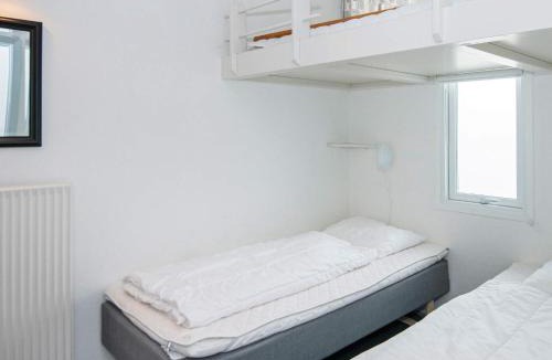Bønnerup Strand Apartment | Holiday home on a holiday park in Glesborg