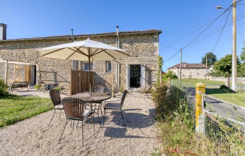 Savigne House | Holiday Home On A Vineyard