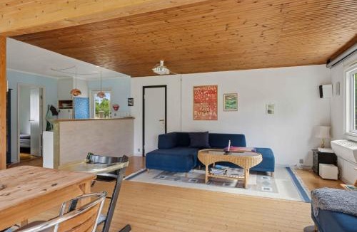 Faarevejle House | Holiday Home On Adventurous Plot Near Beach