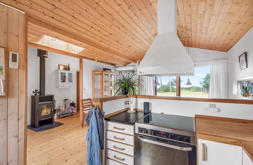 Store Fuglede House | Holiday home on the beach with panoramic view