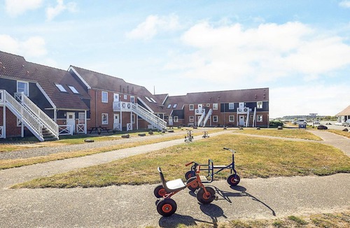 Borre Apartment | Holiday home on the harbour in Borre