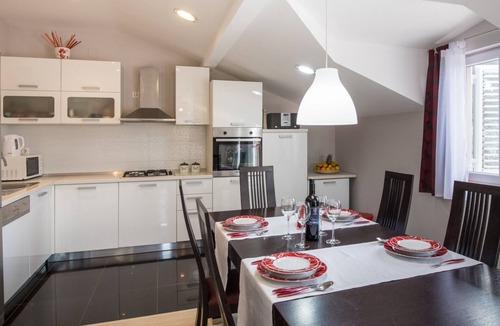 Ploce Villa | Holiday home Ostojic by Villas Guide