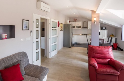 Ploce Villa | Holiday home Ostojic by Villas Guide