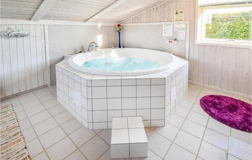 Hasmark Strand House | Holiday Home Otterup With Sauna 302