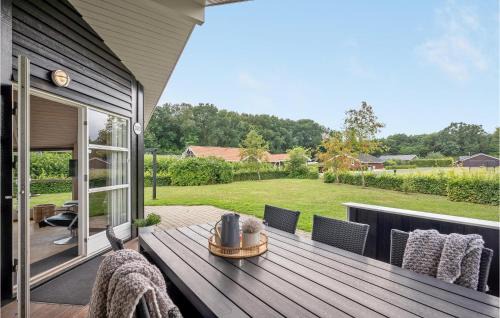 Pøt Strandby House | Holiday Home Pøt Strandby Juelsminde Sa