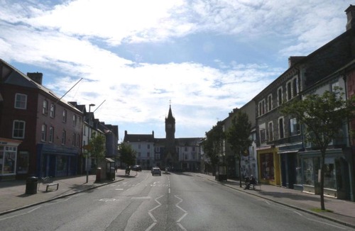 Machynlleth House | Holiday Home Pa by Interhome