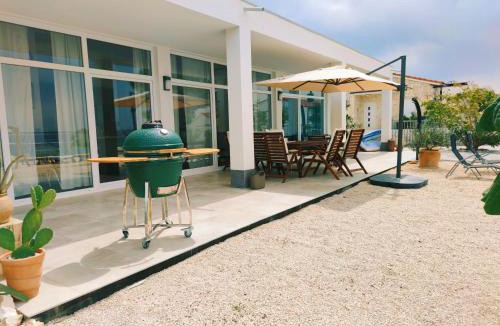 Kolan House | Holiday home Paladina by Pag tours