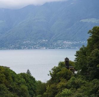 Brissago House | Holiday Home Palazzo Branca mit Blick auf den See- by Interhome