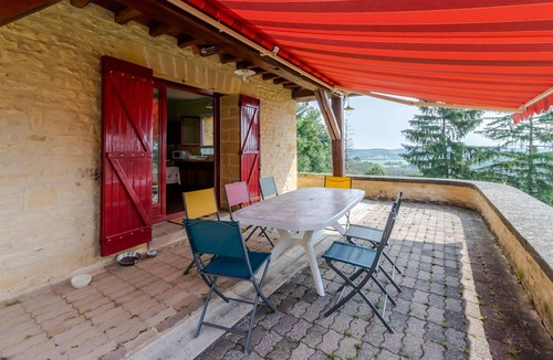 Montignac House | Holiday Home Panissal – 6 Persons in Montignac-Lascaux, in the Heart of the Périgord Noir