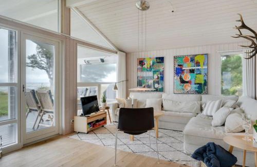 Udsholt House | Holiday Home Pascal - 25m from the sea by Interhome