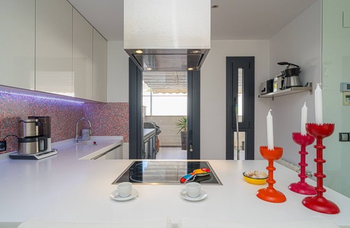 El Albir House | Holiday Home 'Pegaso Playa De Albir' with Sea View, Wi-Fi and Air Conditioning