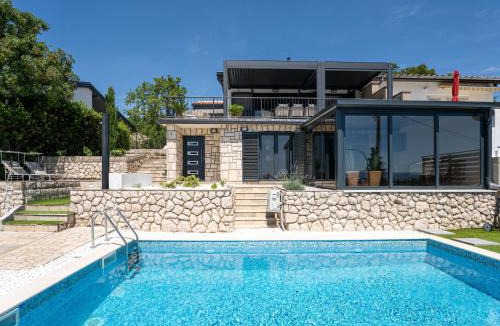Selce House | Holiday Home Perla by Interhome