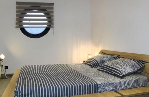 Pirou House | Holiday Home Pirou Beach by Interhome