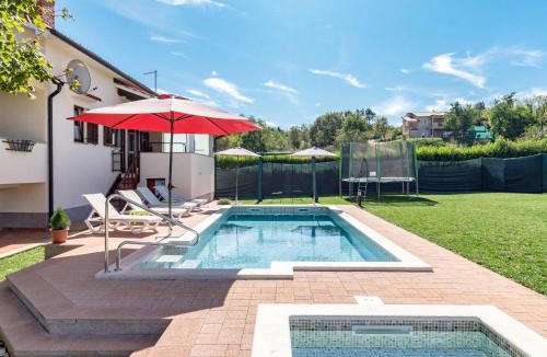 Skropeti House | Holiday Home Poje by Interhome