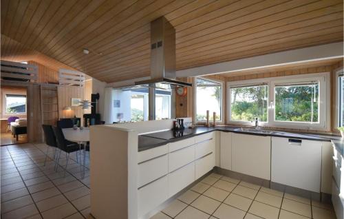 Handrup Strand House | Holiday Home Poppelvej Ebeltoft Xii