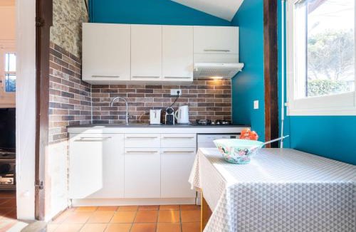 Mimizan-Plage House | Holiday Home Poste by Interhome