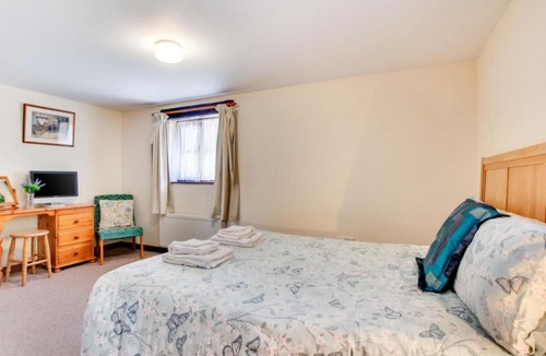 Westleigh House | Holiday Home Pusehill Barn-2 by Interhome