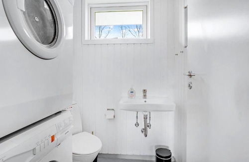 Hejlsminde Strand House | Holiday home Rønnebærvænget Hejls IX
