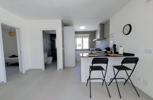 Quesada House | Holiday Home 'R-70 Vacacional' with Private Pool, Wi-Fi, and Air Conditioning