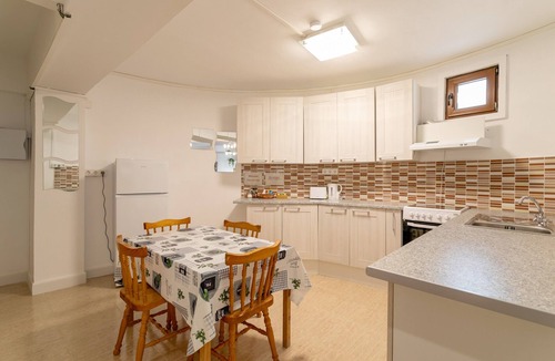 Monforte del Cid House | Holiday Home "RR Villa" with Pool, Terrace & Wi-Fi