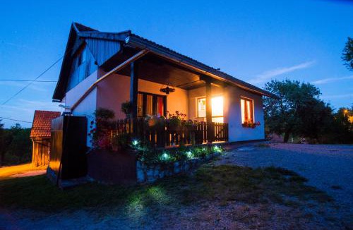 Slunj House | Holiday Home Radočaj