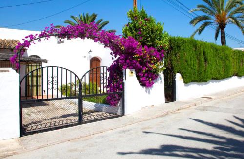 Casas de Torrat House | Holiday Home Rafol by Interhome