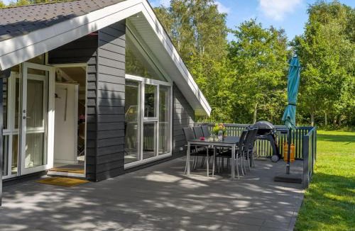 Læsø House | Holiday Home Rathulf - 700m from the sea by Interhome