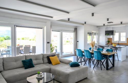 Donji Prolozac House | Holiday Home Rest for the soul by Interhome