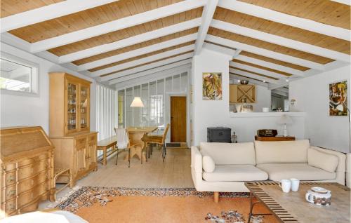 Hornbaek House | Holiday Home Ringgårdsvej