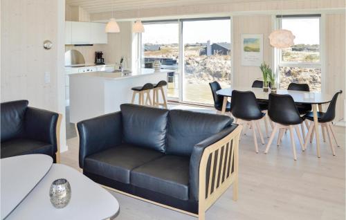 Klegod Strand House | Holiday Home Ringkøbing With A Fireplace 02
