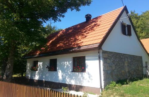 Brusane House | Holiday Home Rizvan City