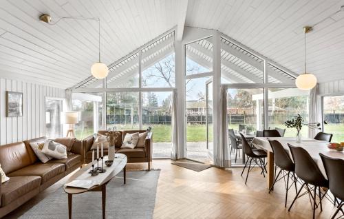 Kramnitse House | Holiday Home Rodby 25 With Hot Tub