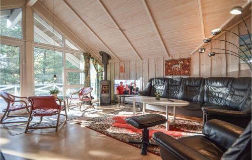 Rømø Kirkeby House | Holiday Home Romo 34 With Hot Tub
