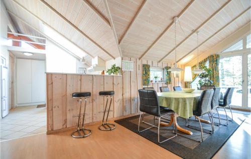 Rømø Kirkeby House | Holiday Home Romo 34 With Hot Tub