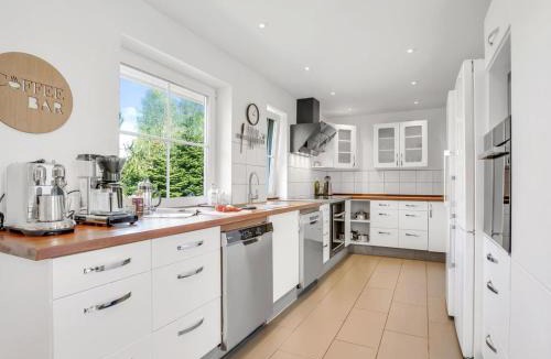 Bøtø By House | Holiday Home Ronia - 900m from the sea by Interhome
