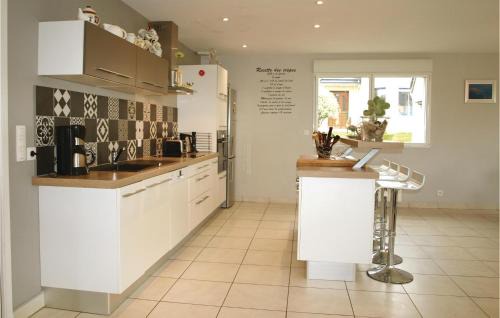 Trelevern House | Holiday Home Rue Sainte-Anne