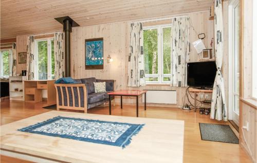 Hojby House | Holiday Home Ruggårdsvej Højby Denm