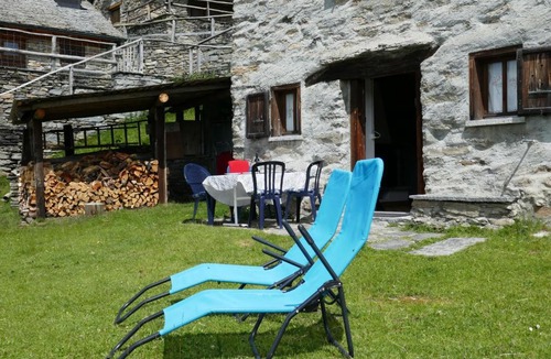 Malvaglia House | Holiday Home Rustico Bellavista