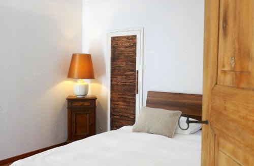 Mairengo House | Holiday Home Rustico Raslina by Interhome
