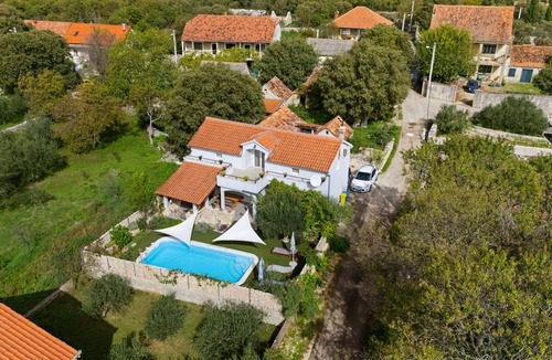 Promina Villa | Holiday Home San by Villas Guide
