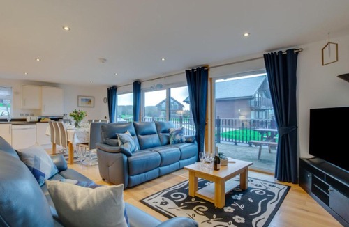 Winnard's Perch House | Holiday Home Serenade by Interhome