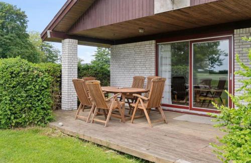 Østerskov House | Holiday Home Sebine - 800m from the sea by Interhome