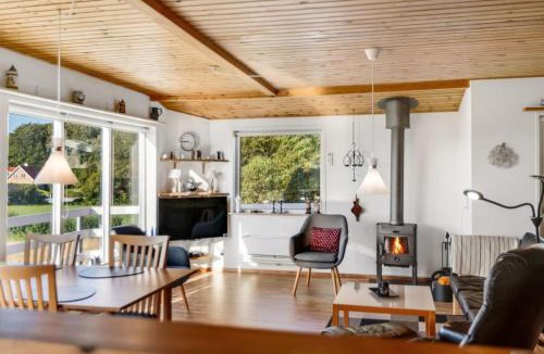 Sonderhav House | Holiday Home Senni - 800m from the sea by Interhome